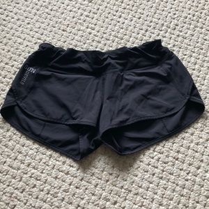 Lululemon speed up short